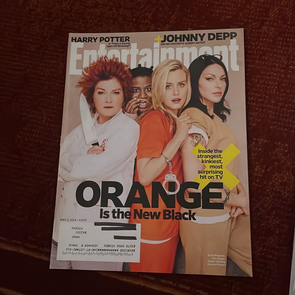 Entertainment Weekly (3 issues) 2014 - Picture 2 of 7
